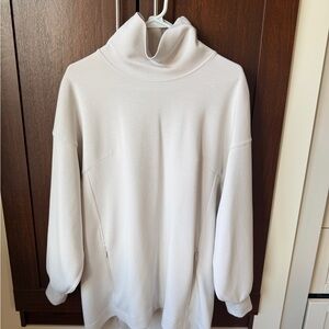 Ladies lululemon mock neck sweater